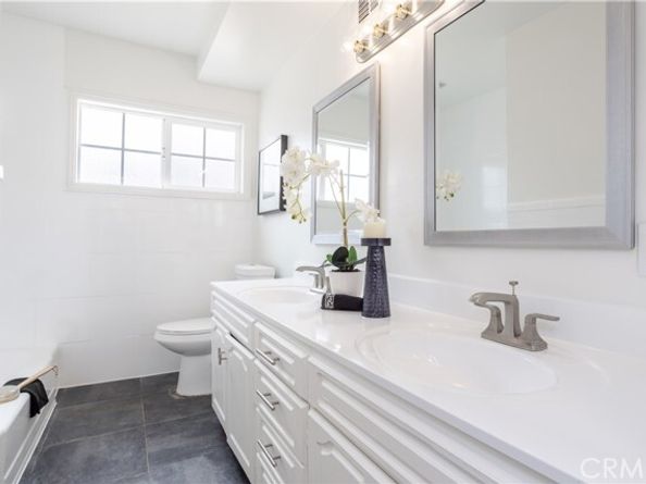 12715 Hart St, North Hollywood (los Angeles) CA 91605