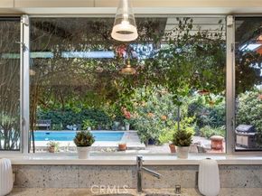 17610 Chase Street, Northridge (los Angeles) CA 91325