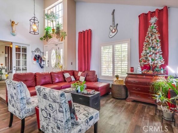 15915 Foothill Boulevard, Sylmar (los Angeles) CA 91342