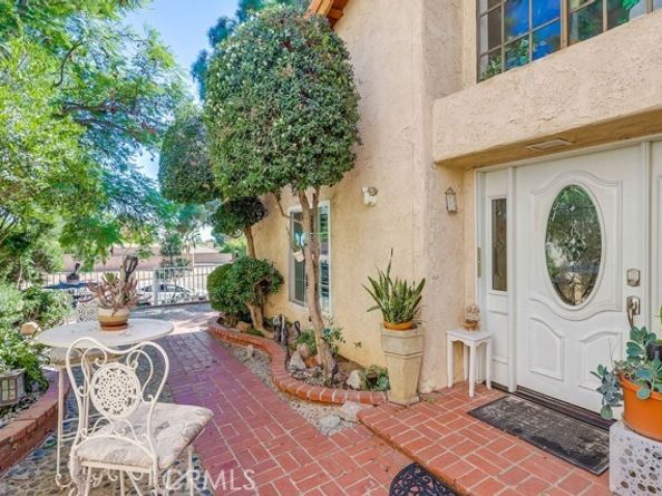 15915 Foothill Boulevard, Sylmar (los Angeles) CA 91342
