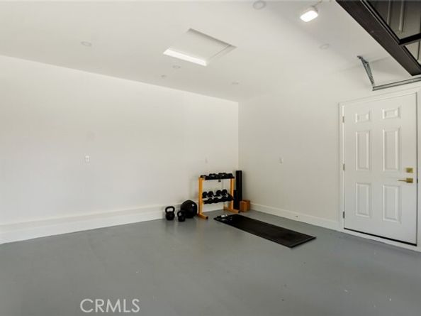10350 Mccormick Street, North Hollywood (los Angeles) CA 91601
