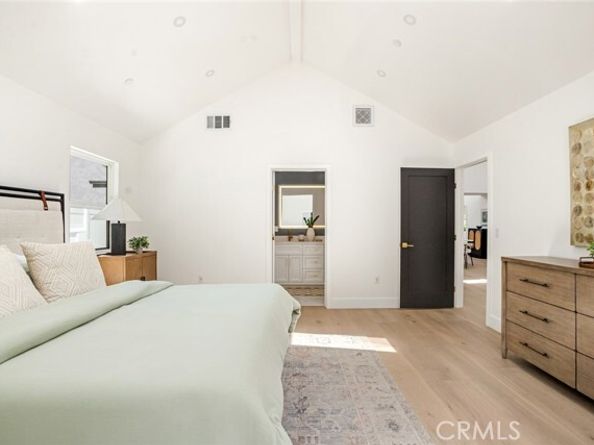 10350 Mccormick Street, North Hollywood (los Angeles) CA 91601