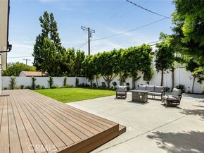 10350 Mccormick Street, North Hollywood (los Angeles) CA 91601