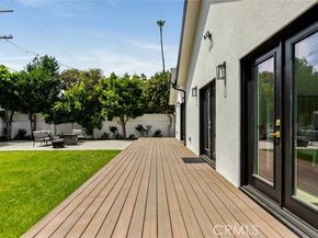 10350 Mccormick Street, North Hollywood (los Angeles) CA 91601