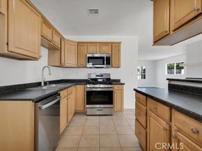 8547 Tampa Avenue, Northridge (los Angeles) CA 91324
