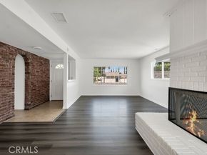 8547 Tampa Avenue, Northridge (los Angeles) CA 91324