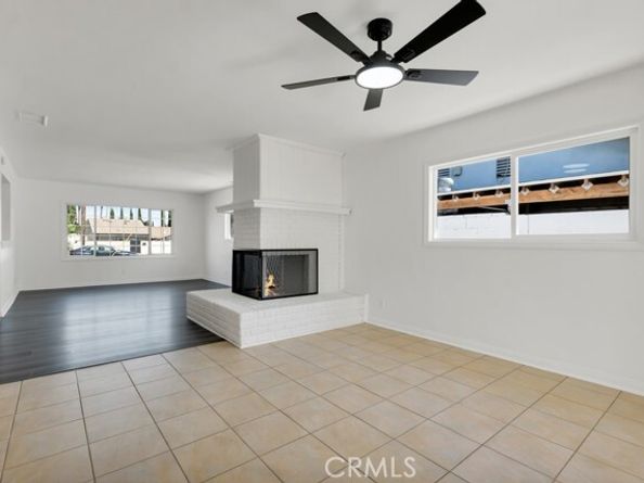 8547 Tampa Avenue, Northridge (los Angeles) CA 91324