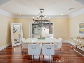 19554 Wells Drive, Tarzana (los Angeles) CA 91356