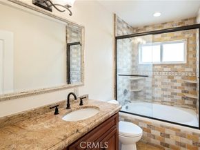 19554 Wells Drive, Tarzana (los Angeles) CA 91356