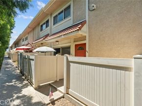 10155 De Soto Avenue 104, Chatsworth (los Angeles) CA 91311