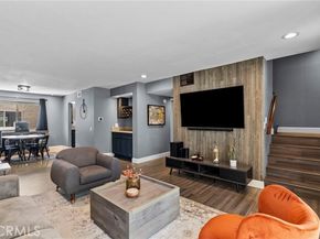 10155 De Soto Avenue 104, Chatsworth (los Angeles) CA 91311