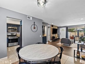 10155 De Soto Avenue 104, Chatsworth (los Angeles) CA 91311