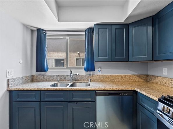 10155 De Soto Avenue 104, Chatsworth (los Angeles) CA 91311