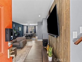 10155 De Soto Avenue 104, Chatsworth (los Angeles) CA 91311