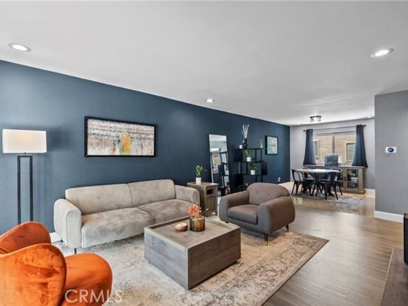 10155 De Soto Avenue 104, Chatsworth (los Angeles) CA 91311