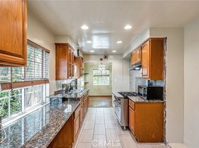 7134 Stansbury Avenue, Van Nuys (los Angeles) CA 91405