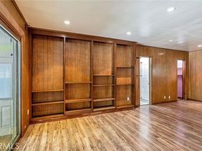 7134 Stansbury Avenue, Van Nuys (los Angeles) CA 91405