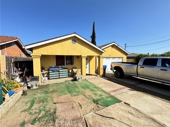 12572 Bromwich Street, Pacoima (los Angeles) CA 91331