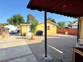 12572 Bromwich Street, Pacoima (los Angeles) CA 91331