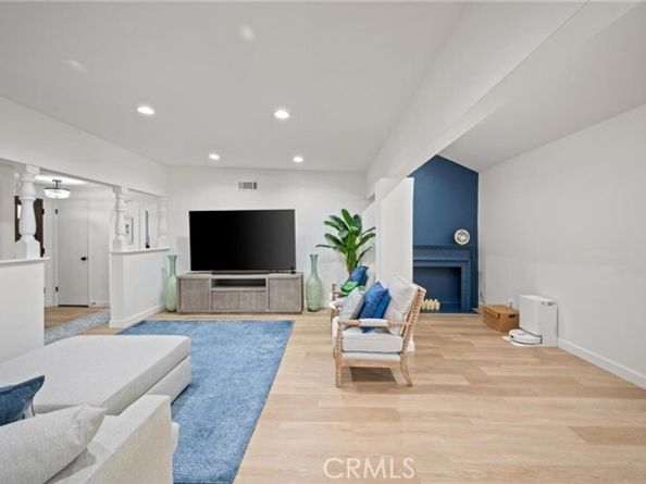 14955 Hubbard St, Sylmar (los Angeles) CA 91342