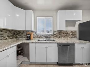 8053 Brimfield Avenue, Panorama City (los Angeles) CA 91402