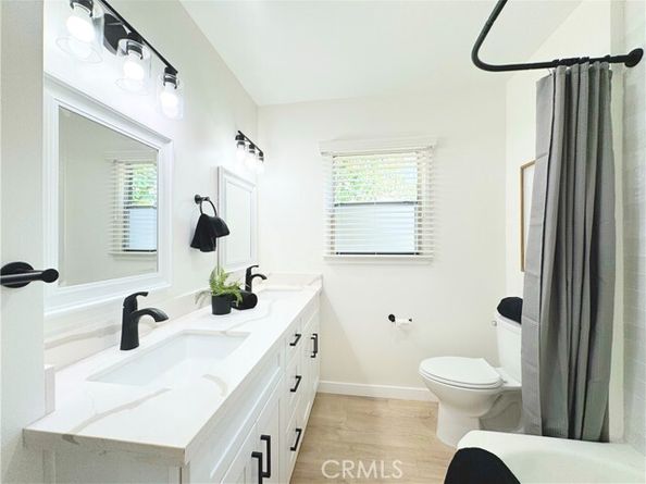 20323 Lorne Street, Winnetka (los Angeles) CA 91306