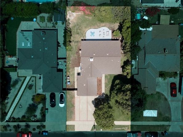 20323 Lorne Street, Winnetka (los Angeles) CA 91306