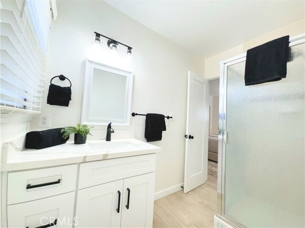 20323 Lorne Street, Winnetka (los Angeles) CA 91306