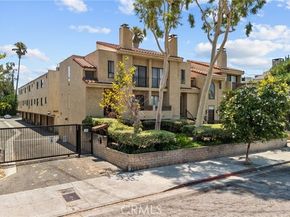 18958 Sherman Way 17, Reseda (los Angeles) CA 91335