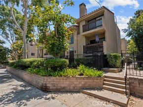 18958 Sherman Way 17, Reseda (los Angeles) CA 91335