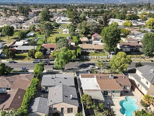 14320 Osborne Street, Panorama City (los Angeles) CA 91402