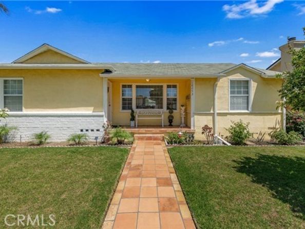 16053 Devonshire Street, Granada Hills (los Angeles) CA 91344