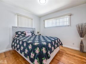 16053 Devonshire Street, Granada Hills (los Angeles) CA 91344