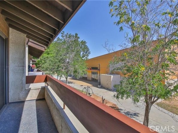 9600 Van Nuys Boulevard 206, Panorama City (los Angeles) CA 91402