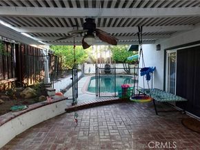 22252 Bassett Street, Canoga Park (los Angeles) CA 91303