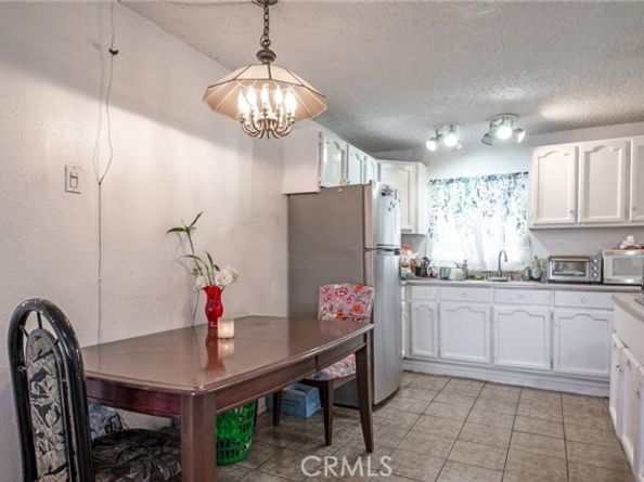 1119 E Colon Street, Wilmington (los Angeles) CA 90744