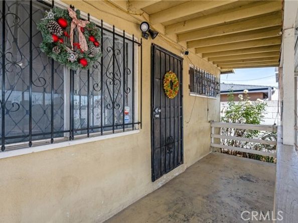 1119 E Colon Street, Wilmington (los Angeles) CA 90744