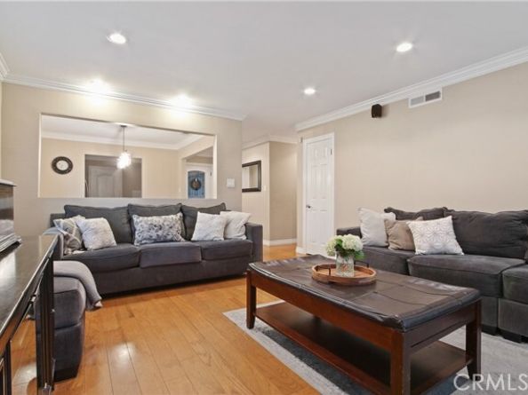 1737 Roseglen Avenue, San Pedro (los Angeles) CA 90731