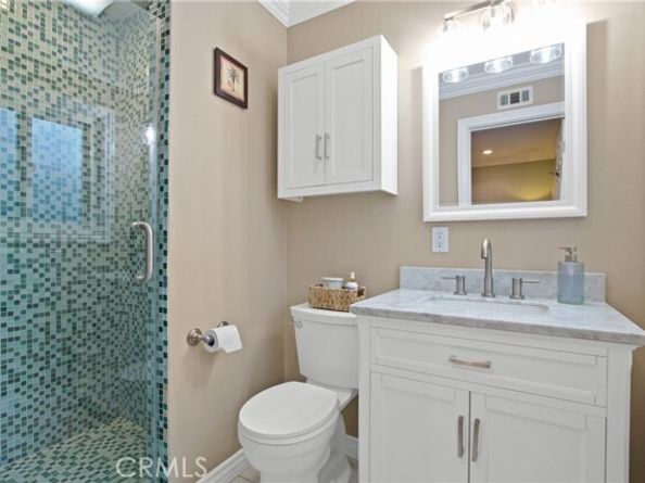 1737 Roseglen Avenue, San Pedro (los Angeles) CA 90731