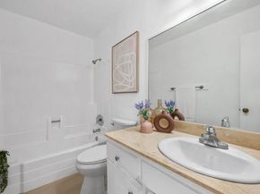 3468 Los Mochis Way, Oceanside CA 92056