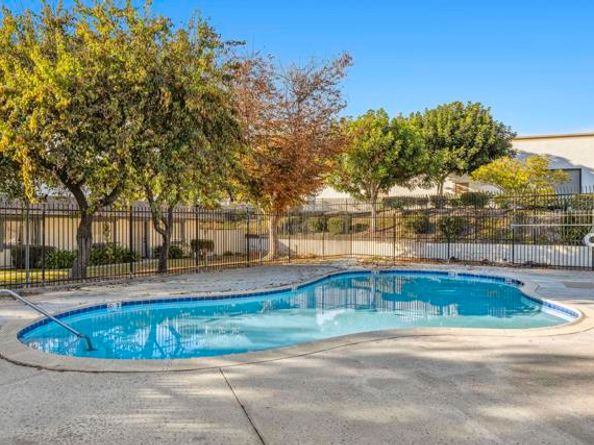 3468 Los Mochis Way, Oceanside CA 92056