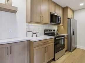 6455 La Jolla Boulevard 122, La Jolla (san Diego) CA 92037