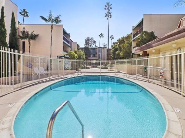 6455 La Jolla Boulevard 122, La Jolla (san Diego) CA 92037