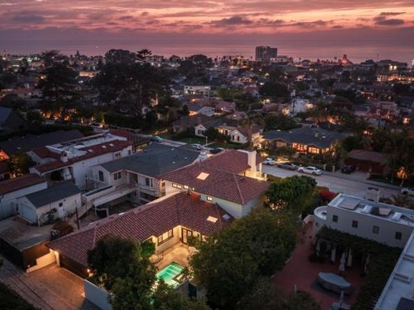 1461 Virginia Way, La Jolla (san Diego) CA 92037