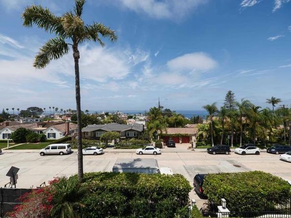 1461 Virginia Way, La Jolla (san Diego) CA 92037