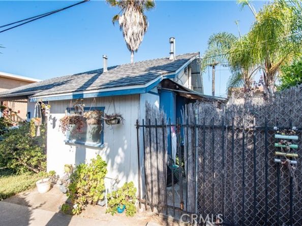 110 S Freeman Street, Oceanside CA 92054