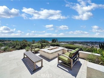 9 Jade Cove