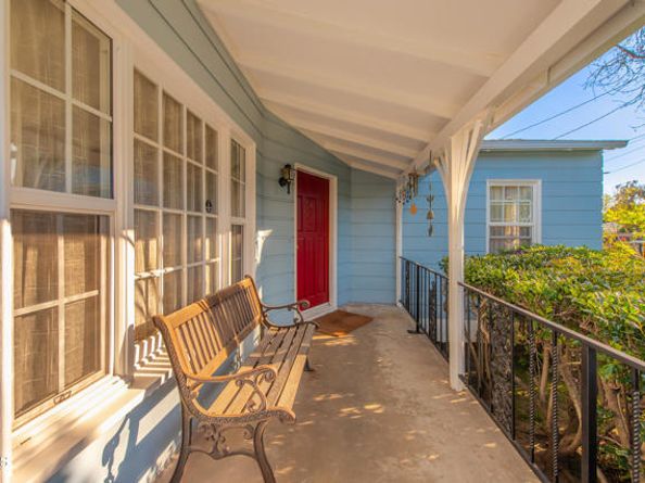 6514 Mammoth Avenue, Los Angeles CA 91401