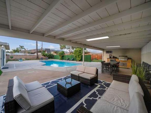 9903 Lindo Lake Place, Lakeside CA 92040