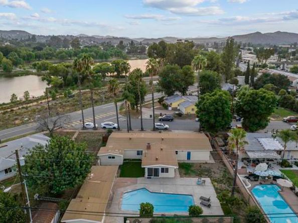 9903 Lindo Lake Place, Lakeside CA 92040